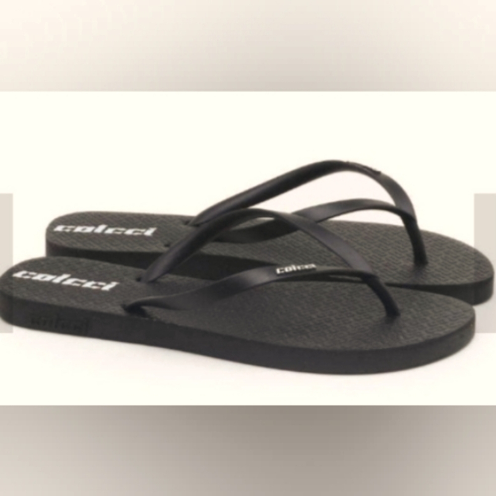 Colcci Brazilian Flip Flop Sandals- Black Size Fits 7- 7½